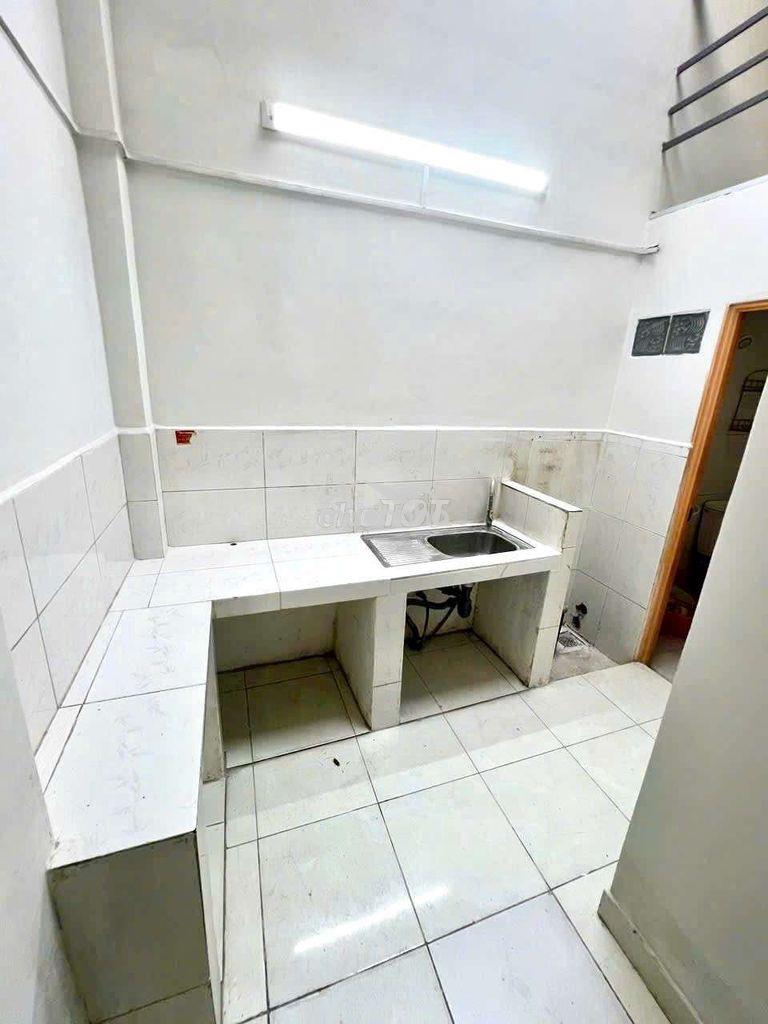 Cho thuê nhà nguyên căn – hẻm 7m tân hương, tân phú,giá  7 triệu/tháng - 2