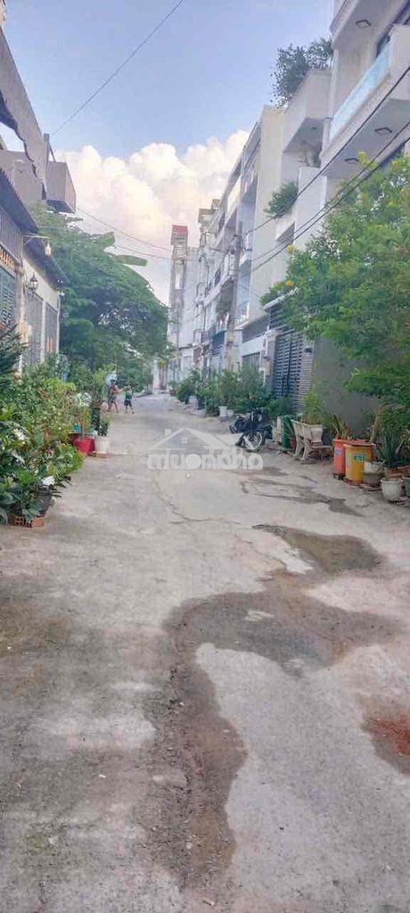 Cho thuê nhà nguyên căn hẻm 1368 lê văn lương dt 82m2 4tầng 4pn 3wc - 4