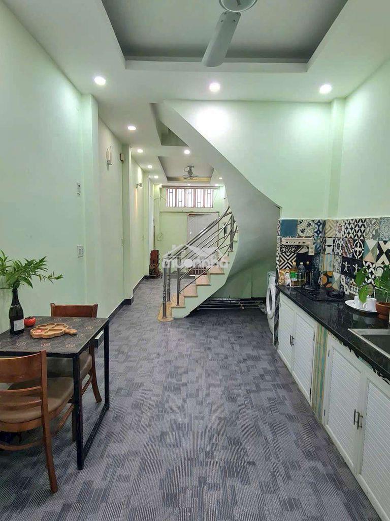 Nhà trống bờ kè, gần quận 1, quận 2, quận 3... - 4