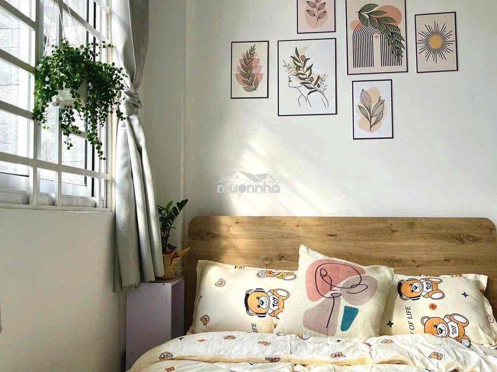 Chốt 4tr5 studio ban công siêu thoáng ngay vòng xoay cống quỳnh - 3