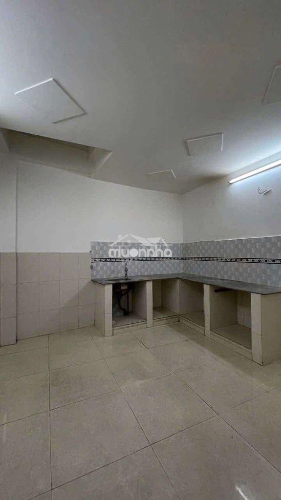 Nhà thuê quận 5 - 4