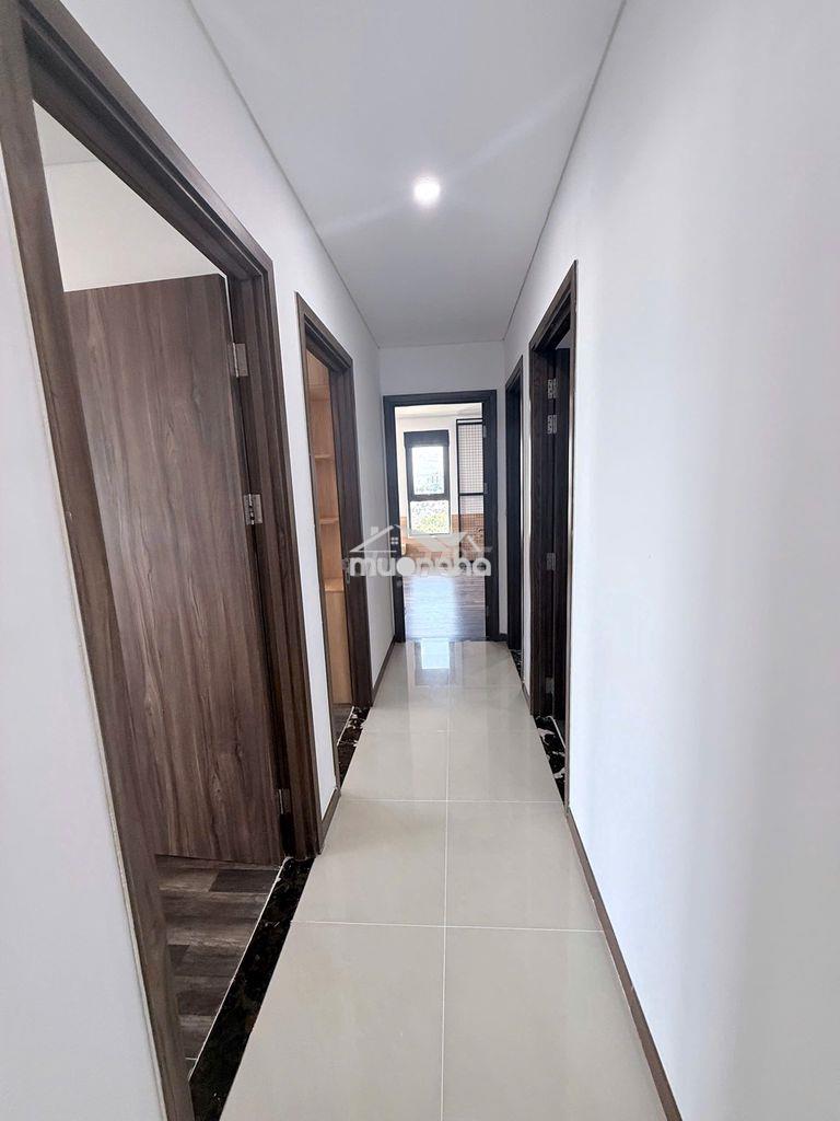 Cho thuê căn hộ 3 phòng ngủ + đa năng hà đô centrosa 139m2 giá 40tr - 4