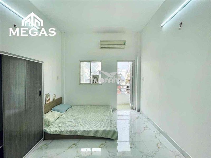 Studio full nội thất - có balcon siêu thoáng - nguyễn tri phương q10
