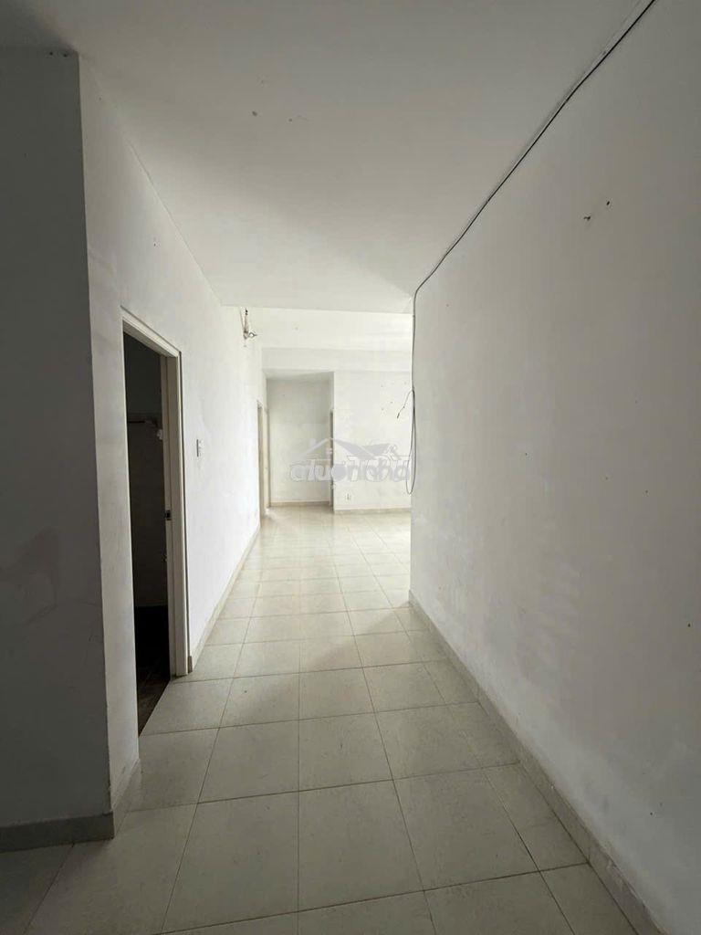 Bán căn hộ phú mỹ thuận 3pn 2wc 87m2, tầng thấp. giá bán: 2.4 tỷ - 3