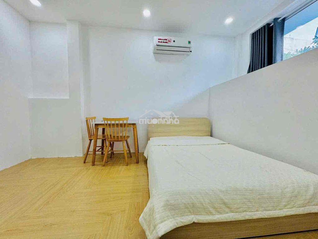 Cho thuê căn hộ tách bếp ngay chợ tân định quận 1 - 3