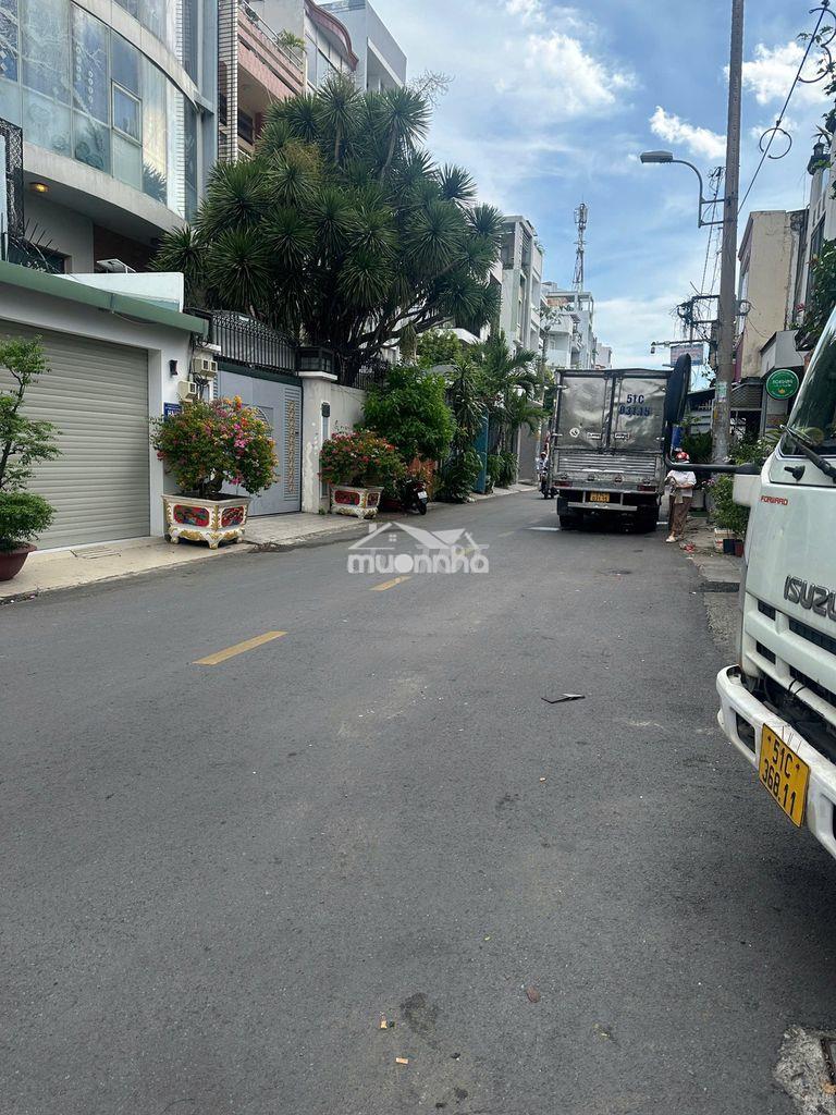 Cho thuê nguyên căn 20 đường số 52 lữ gia. dt: 4 x 20m, 4 tầng.hhmg1/2 - 3