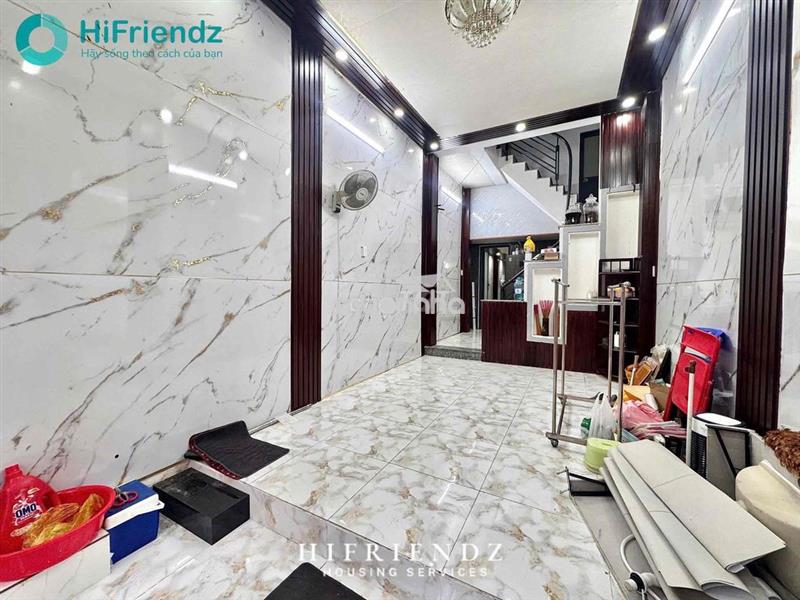 Nhà nguyên căn 3pn2wc full nội thất ngay cầu chánh hưng