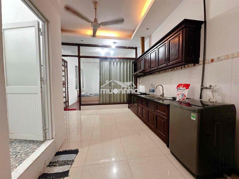 Căn hộ 1pn giá sinh viên - bancol full nt- ngay đh công thương tân phú