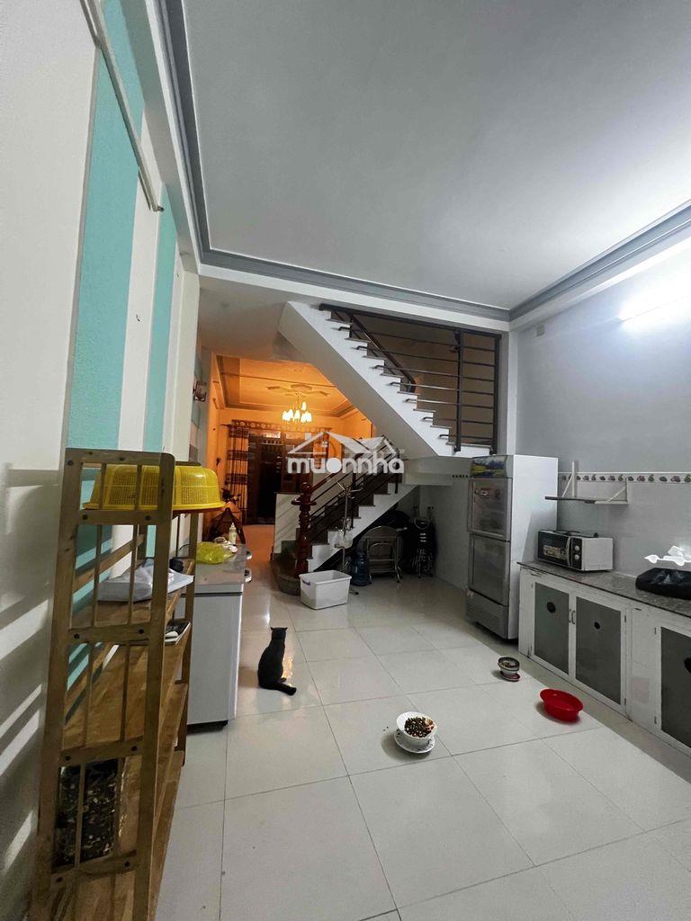 Cho thuê nhà hẻm thông 243 mã lò - 4