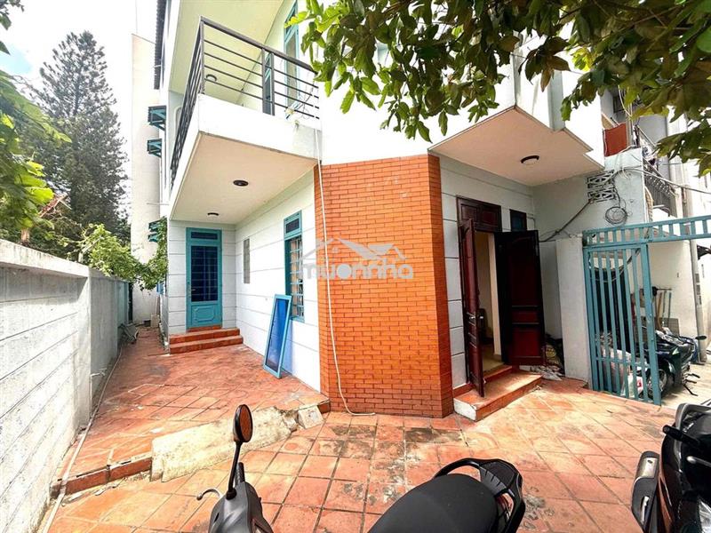 🔥🔥Nhà nguyên căn 5pn, 6.5x15m, trương công định, p14, tân bình