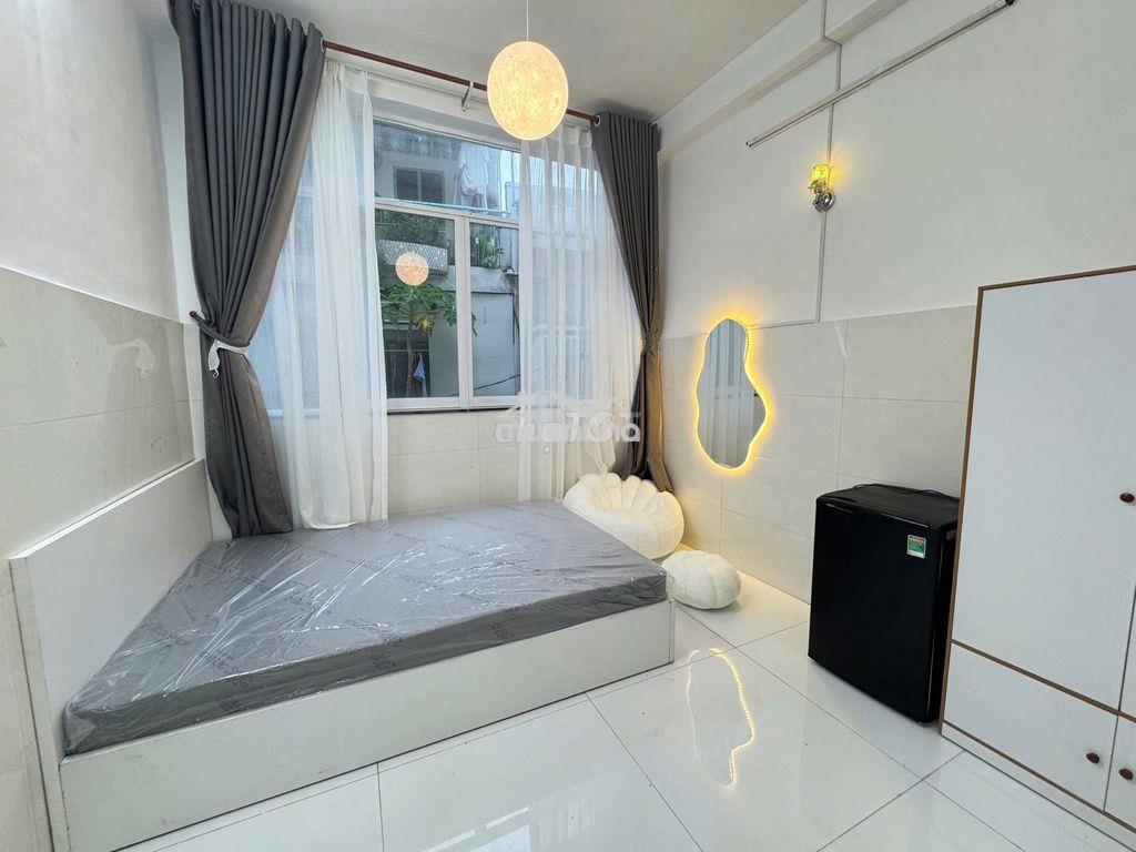 2pn cửa sổ to ngay tại q10 phù hợp sinh viên ở đông giá cực mềm - 3