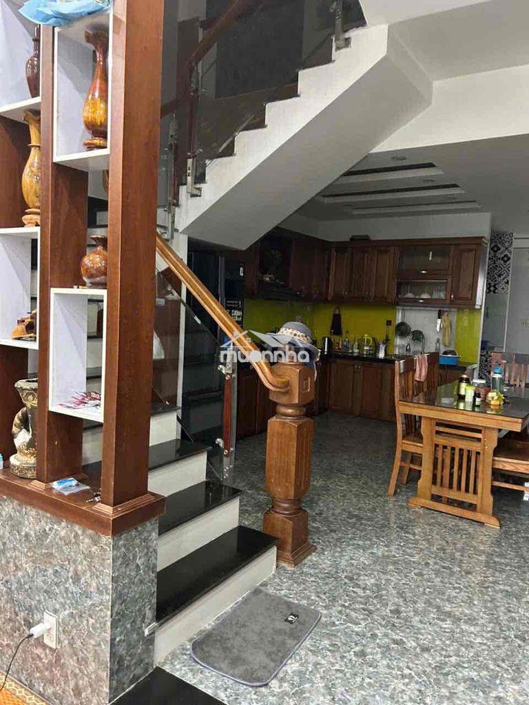 Cho thuê nhà 3 tầng đường 7,5m nguyễn xí hoà minh liên chiểu - 3