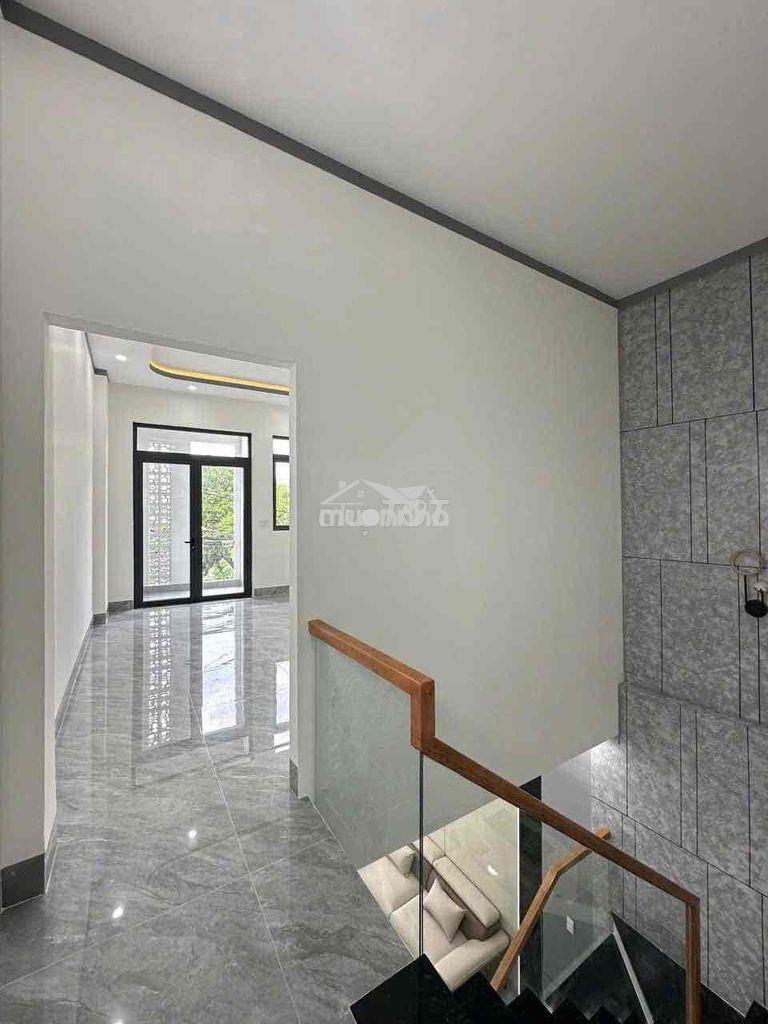 Nhà kp2 ngay hồ bơi phương nam nhà mới nở hậu xây siêu đẹp cho vay tl - 3
