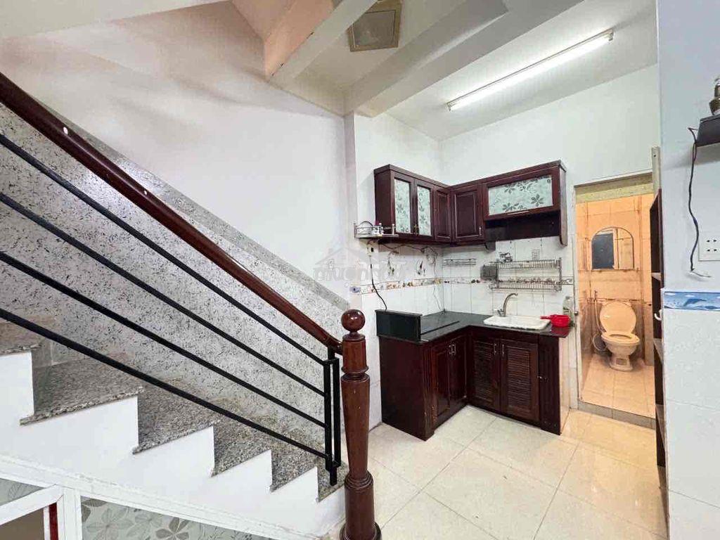 Cần cho thuê nhà nguyên căn trung tâm phú nhuận giá tốt - 2