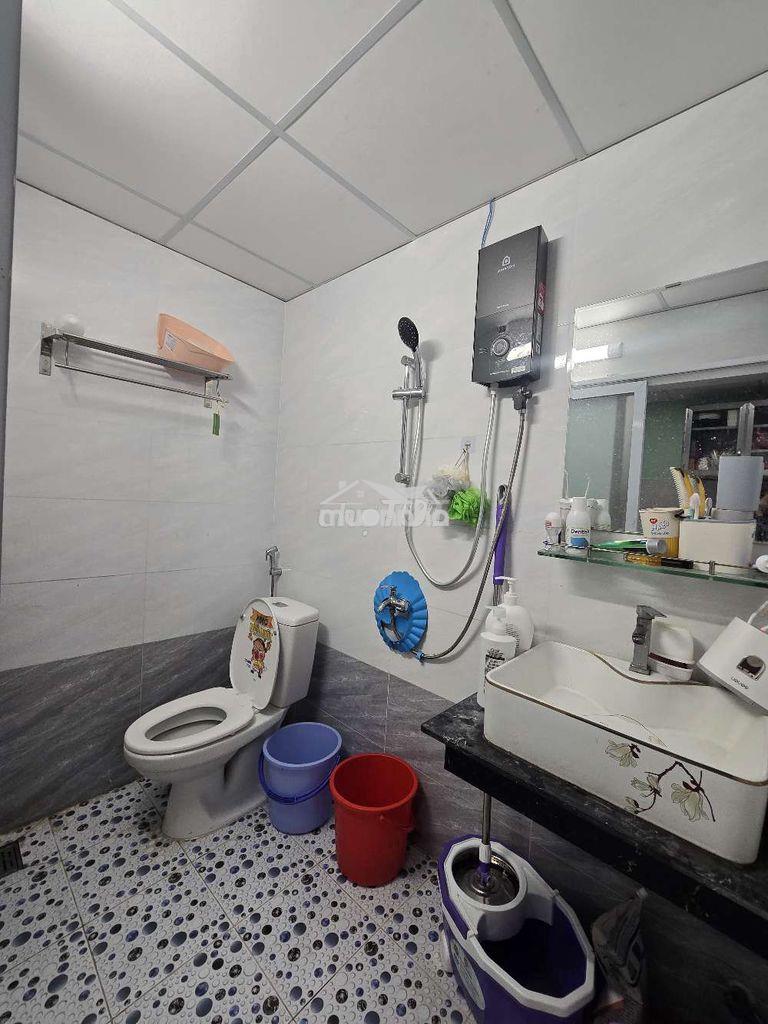 Nhà chính chủ 3m55×9m 1 trệt 1 lửng âu dương lân  - 4