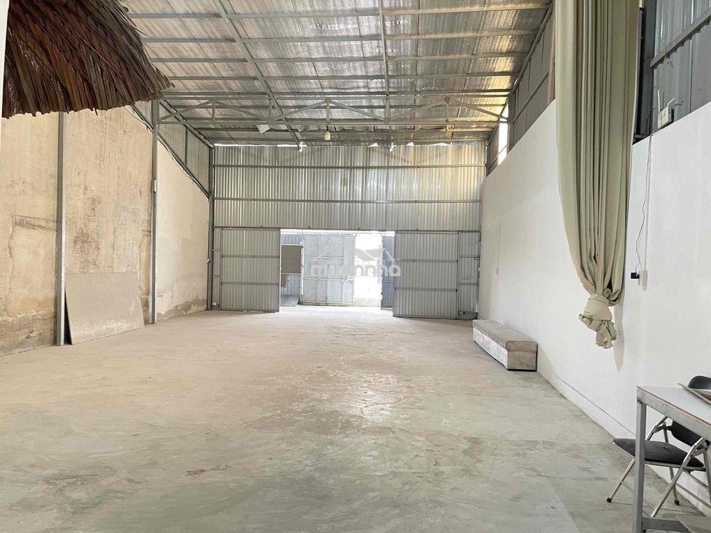 Cho thuê nhà xưởng 12 triệu /200m - 4