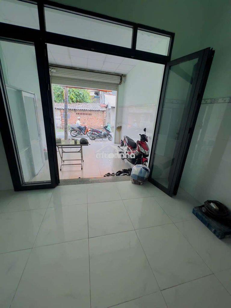 Cho thuê nhà 4x16 hẻm xe tải 1/ thống nhất gò vấp tiện buôn bán 10tr