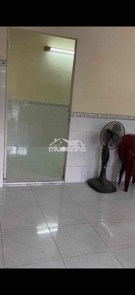 Nhà cho thuê 5tr gần mặt tiền hẻm đường lvl cao ráo - 2