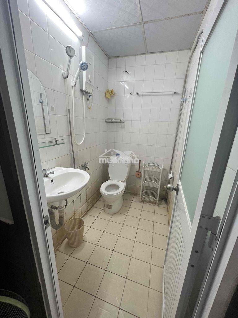 Phòng lầu 2 thoáng mát đường trương quốc dung - 2