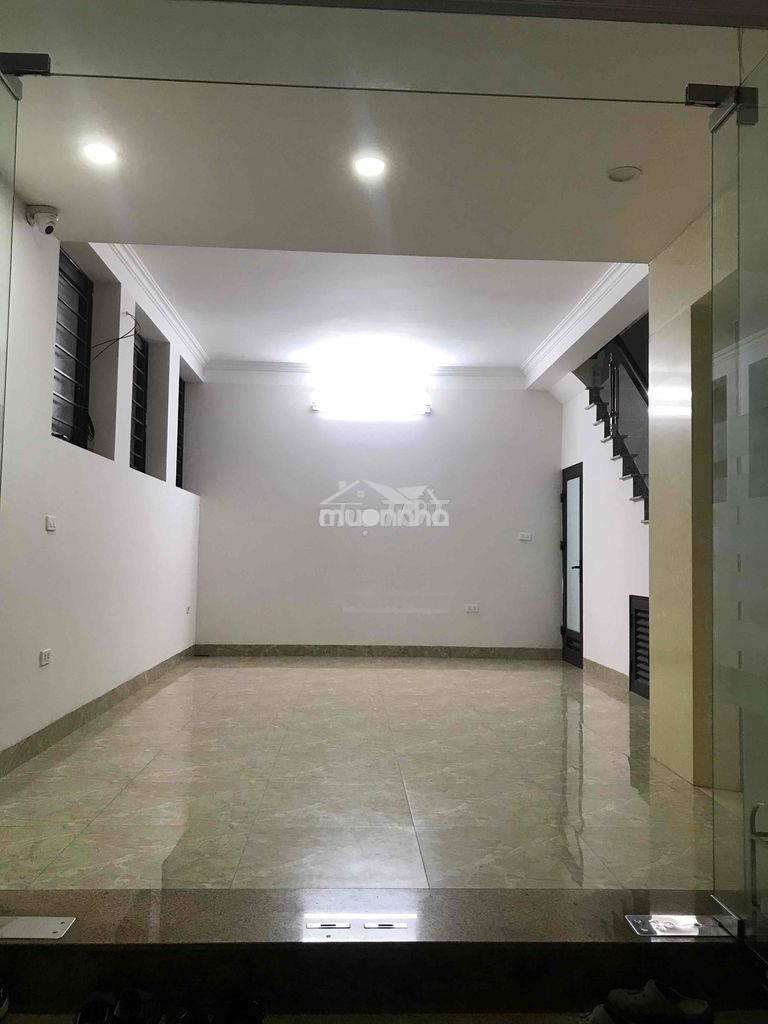 Cho thuê tầng 1,2 khu hoàng cầu - 2