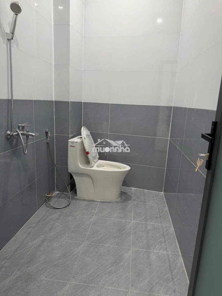 Bán nhà lầu p.bửu hoà đường ô tô - 4