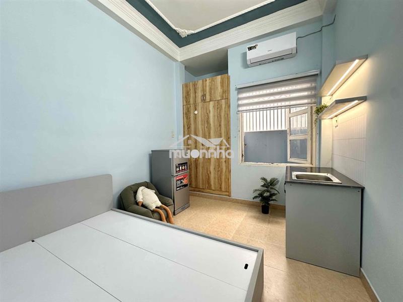 Cho thuê studio full nội thất vừa mới hoàn thành ở trung tâm