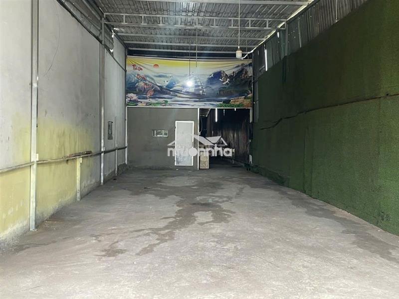 Cho thuê mặt bằng làm kho nguyễn du, 5.5 x 43m