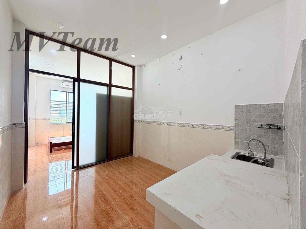 Cho thuê 1pn tách bếp - 35m2 rộng thoáng - mặt tiền đường hoàng sa - 3