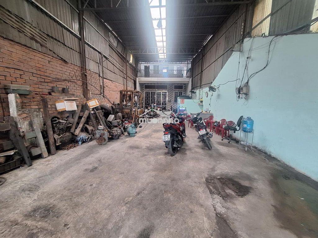 Mặt tiền kinh doanh đỉnh - 290m2 -công nhận 200m2 - giá 18ty5 tỷ. - 4