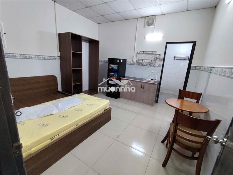 Phòng đầy đủ nội thất gần đại học ngân hàng, kinh tế luật
