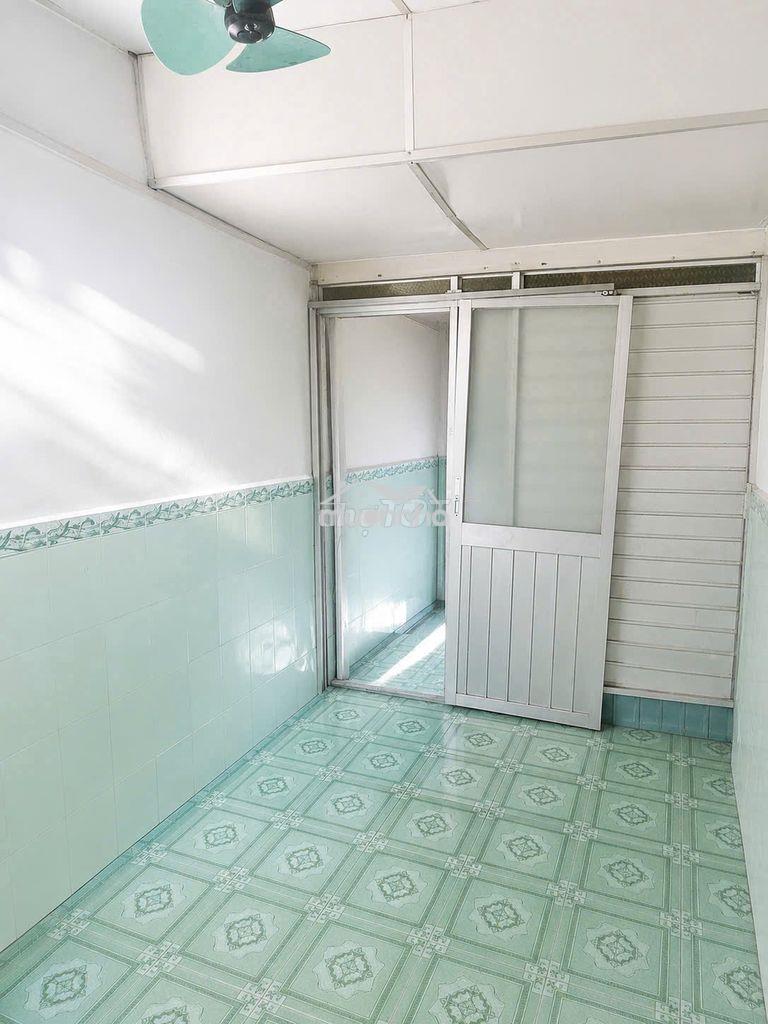 Nhỉnh 2 tỷ, bán nhanh mùa wc, nhà 2 tầng, hxh, shr phường 9, phú nhuận - 4