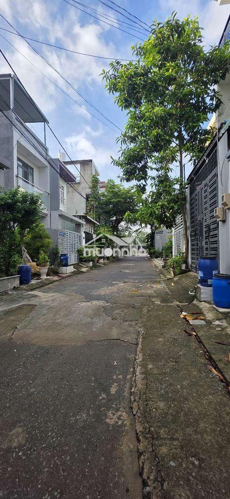 Bán nhà sổ hồng riêng 50m2 - dtsd 100m - 3pn -lò lu - nhỉnh 2 tỷ