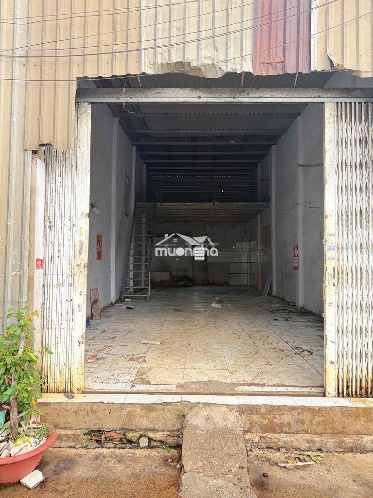 Cho thuê kho 85m2 / 2 mặt tiền có điện 3 pha hợp đồng 3 tháng /1 lần - 4