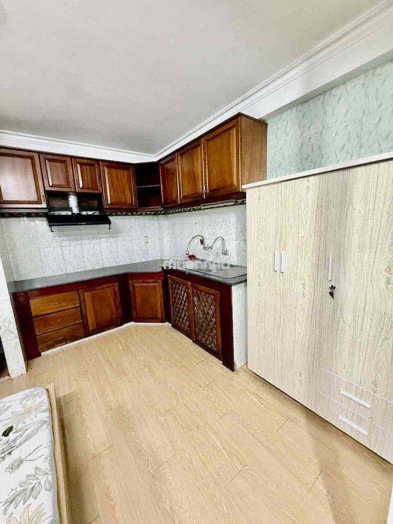Căn hộ tầng trệt sát bên công viên gia định đầy đủ nội thất - 3