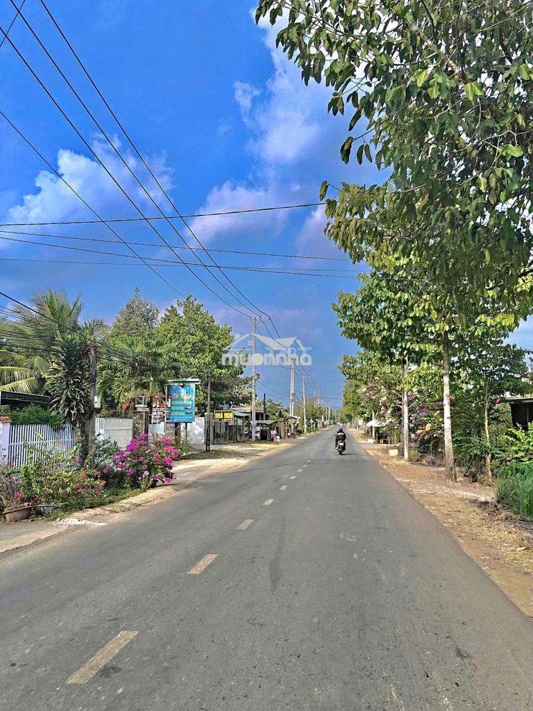 Đất mặt tiền phong thủy tốt - 2