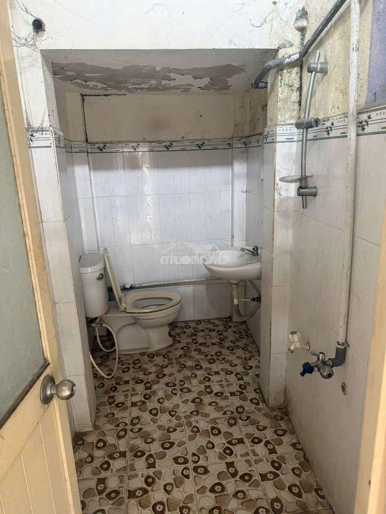 Nhà cho thuê hoặc bán - 3