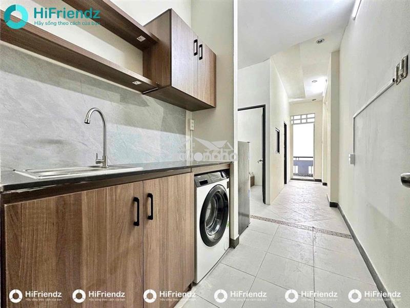 2 phòng ngủ tách bếp ban công chỉ 8tr1 gần chợ hoàng hoa thám