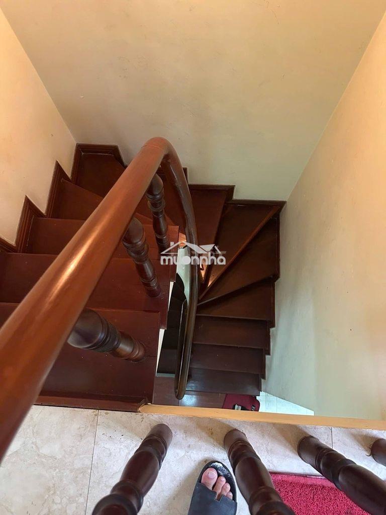 Nhà 4 phòng ngủ tiện gđ đông người ở - 3