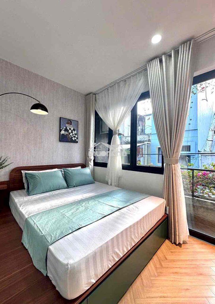 Cho thuê studio tách bếp ban công to ngay quận 3