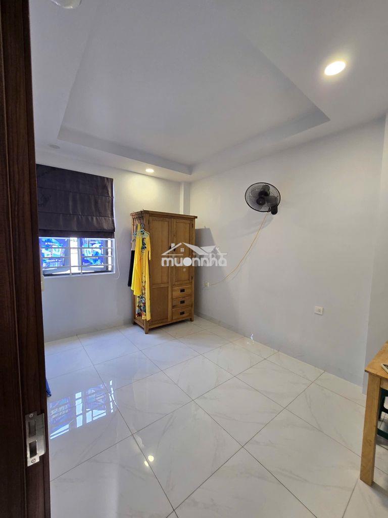 Chính chủ bán nhà mới đẹp, hẻm an ninh, yên tĩnh - 2