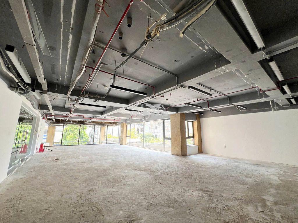 Toà nhà văn phòng 1.400m2 sử dụng trung tâm quận 3 - 3