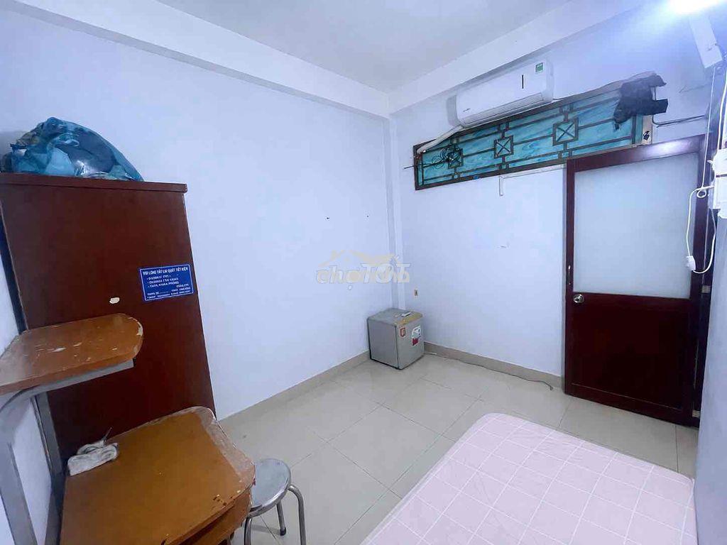 Cho nữ thuê phòng mặt tiền q8 - 4