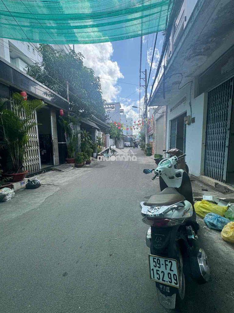Cho thuê nhà nguyên căn hẻm 6m xe hơi đường phạm văn chiêu f9 gò vấp