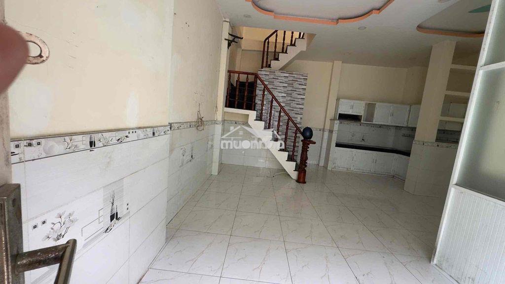 Chính chủ cho thuê nhà mai hắc đế q8 3pn 2wc - 3