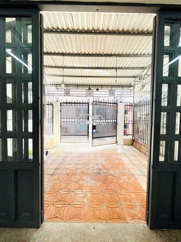 Cho thuê nhà 3th2 148 6tr 150mv 3pn, 1ml, - 4