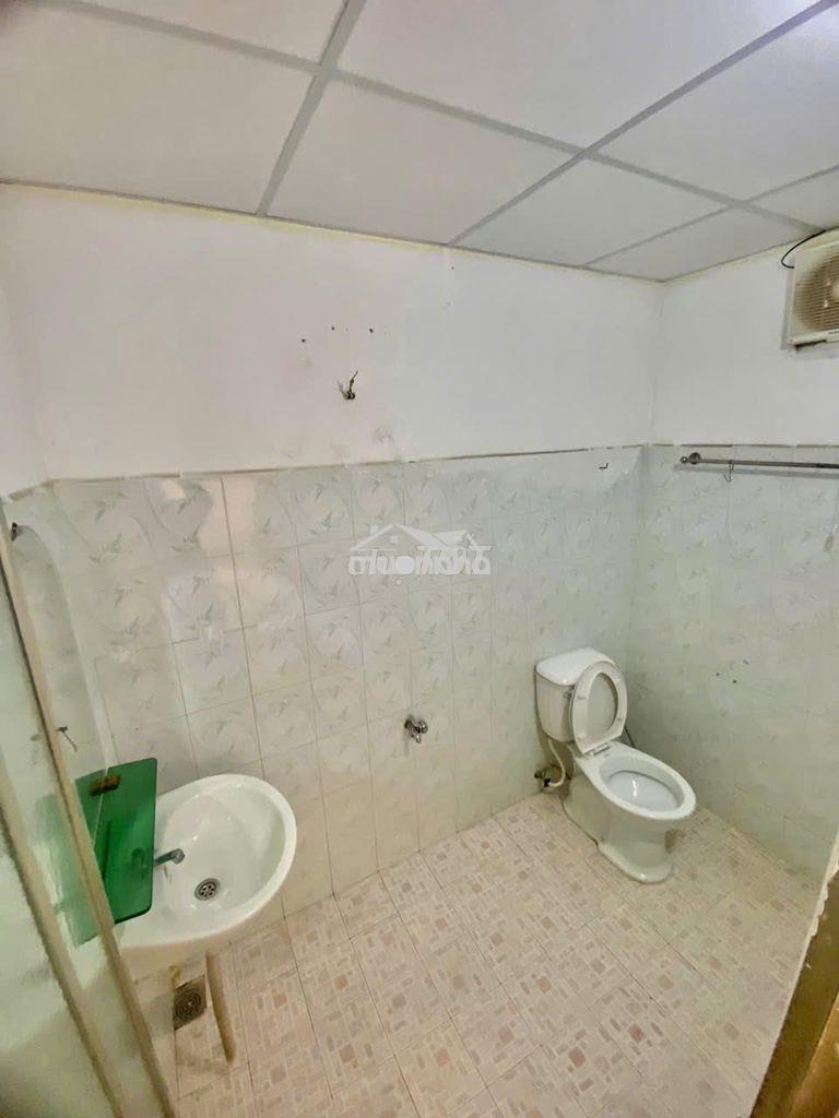 C.thuê cc 2pn, 4.8tr, sát đaotrinhnhat-pvđồng, q.tduc - 2