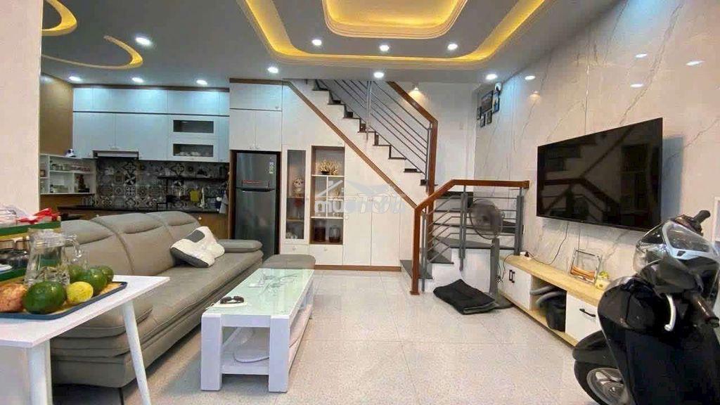 Cho thuê nhà full nội thất sạch sẽ  - 2