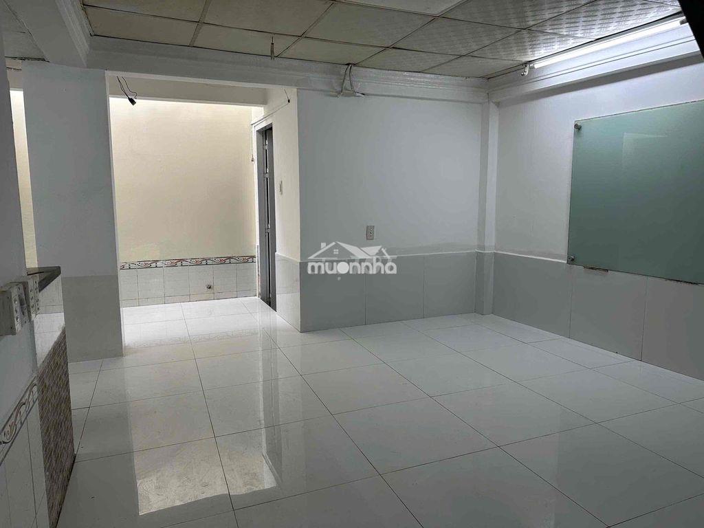 Chỉ 4,7 tỷ – sở hữu nhà mặt tiền đường bờ bao htx phong phú, xã bình h - 4