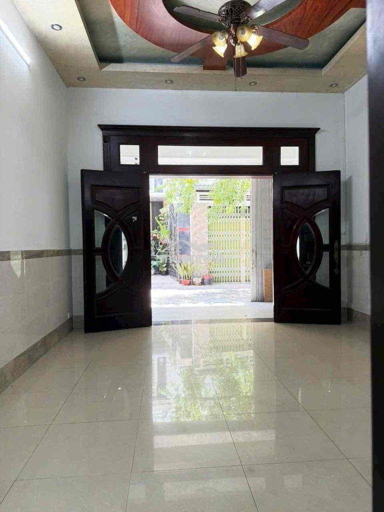 Hẻm tải 1/ vườn lài - 4,5x17 - 1 trệt 2 lầu - 4pn - nhà mới đẹp - 2
