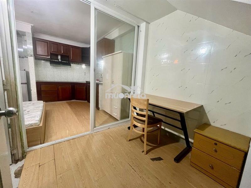 Giá 4,2tr đường đào duy anh quận phú nhuận - đủ nội thất